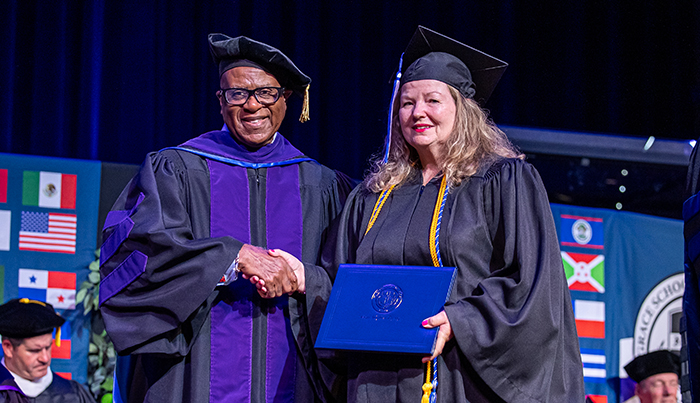 When a Scholarship Becomes a Ministry 장학금이 사역이 될 때